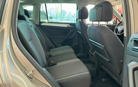 Volkswagen Tiguan II, 2018 год, 2 800 000 рублей, 21 фотография