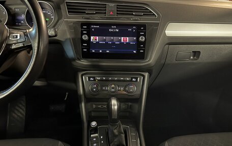 Volkswagen Tiguan II, 2019 год, 2 400 000 рублей, 22 фотография