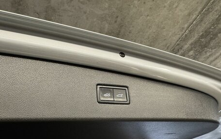 Volkswagen Tiguan II, 2019 год, 2 400 000 рублей, 26 фотография