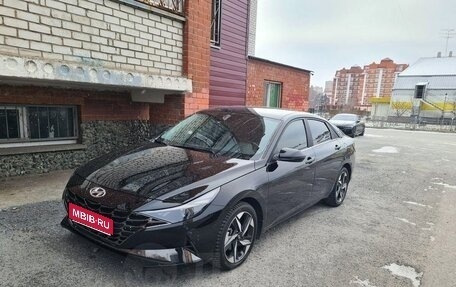Hyundai Elantra, 2023 год, 2 030 000 рублей, 1 фотография