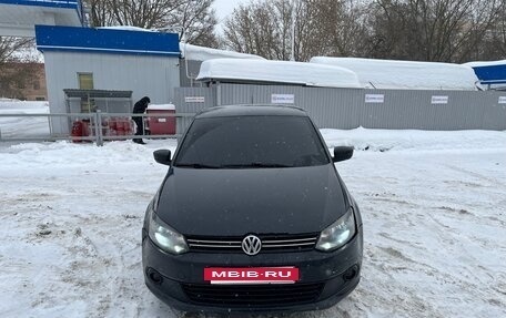 Volkswagen Polo VI (EU Market), 2012 год, 410 000 рублей, 2 фотография