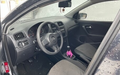 Volkswagen Polo VI (EU Market), 2012 год, 410 000 рублей, 11 фотография