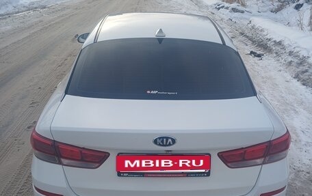 KIA Optima IV, 2019 год, 1 300 000 рублей, 3 фотография