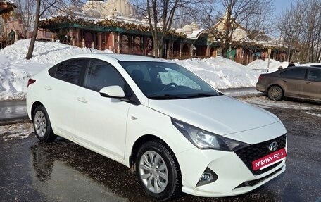 Hyundai Solaris II рестайлинг, 2020 год, 1 340 000 рублей, 4 фотография