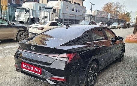 Hyundai Elantra, 2023 год, 2 030 000 рублей, 5 фотография