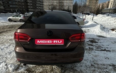 Volkswagen Jetta VI, 2014 год, 980 000 рублей, 8 фотография
