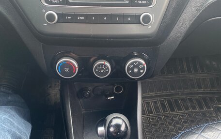 KIA Rio III рестайлинг, 2016 год, 425 000 рублей, 8 фотография