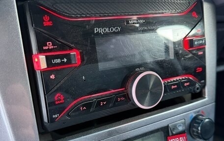 Nissan Avenir II, 2001 год, 400 000 рублей, 10 фотография