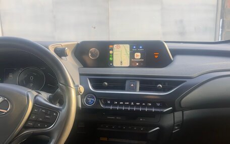 Lexus UX I, 2019 год, 2 750 000 рублей, 5 фотография