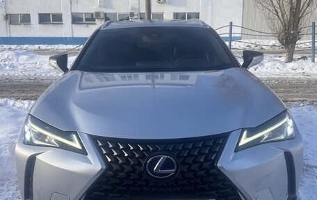 Lexus UX I, 2019 год, 2 750 000 рублей, 2 фотография