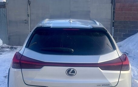 Lexus UX I, 2019 год, 2 750 000 рублей, 4 фотография