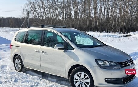 Volkswagen Sharan II, 2012 год, 1 450 000 рублей, 2 фотография