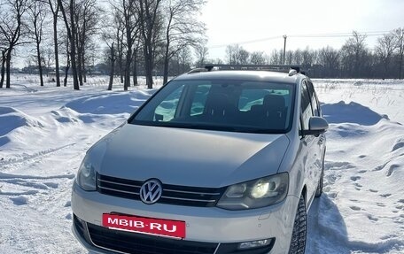 Volkswagen Sharan II, 2012 год, 1 450 000 рублей, 3 фотография