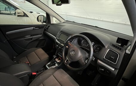 Volkswagen Sharan II, 2012 год, 1 450 000 рублей, 15 фотография