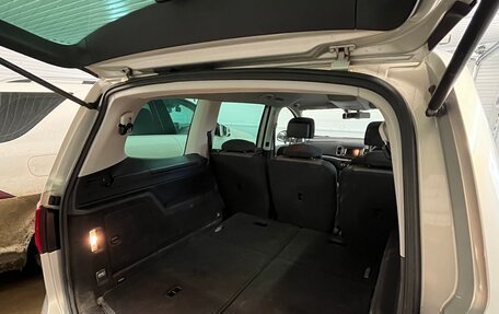 Volkswagen Sharan II, 2012 год, 1 450 000 рублей, 18 фотография