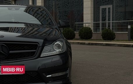 Mercedes-Benz C-Класс, 2011 год, 1 300 000 рублей, 6 фотография