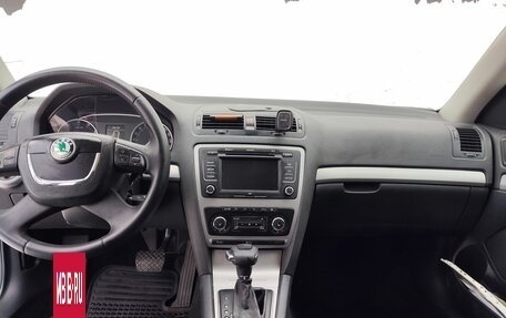 Skoda Octavia, 2011 год, 825 000 рублей, 13 фотография