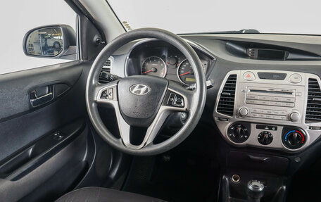 Hyundai i20 IB рестайлинг, 2010 год, 509 000 рублей, 13 фотография