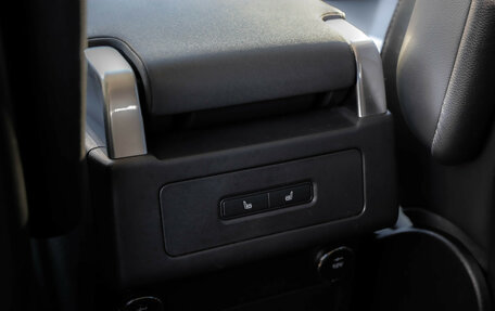 Land Rover Discovery IV, 2017 год, 4 099 000 рублей, 33 фотография