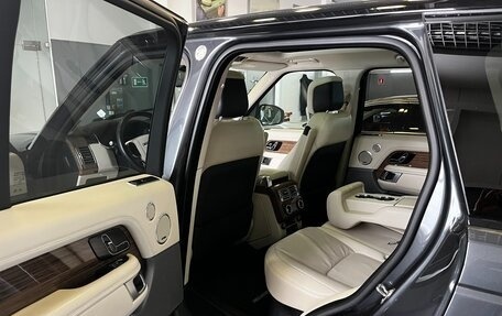 Land Rover Range Rover IV рестайлинг, 2019 год, 6 450 000 рублей, 11 фотография