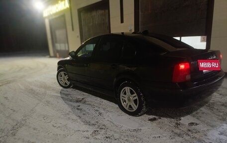 Volkswagen Passat B5+ рестайлинг, 1997 год, 290 000 рублей, 4 фотография