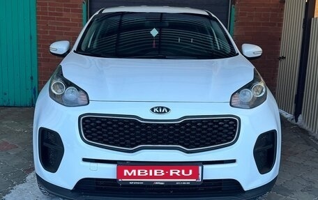 KIA Sportage IV рестайлинг, 2017 год, 2 200 000 рублей, 3 фотография