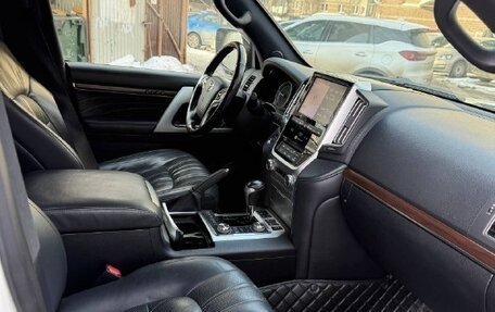 Toyota Land Cruiser 200, 2020 год, 9 000 000 рублей, 11 фотография