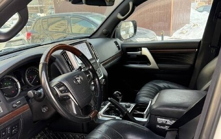 Toyota Land Cruiser 200, 2020 год, 9 000 000 рублей, 8 фотография