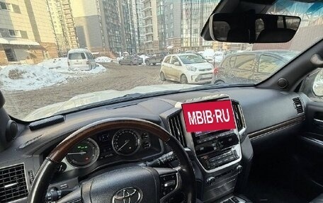 Toyota Land Cruiser 200, 2020 год, 9 000 000 рублей, 7 фотография