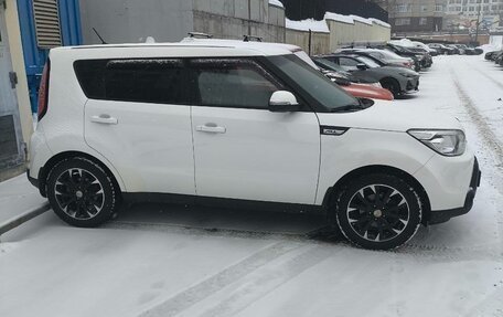 KIA Soul II рестайлинг, 2015 год, 1 300 000 рублей, 1 фотография