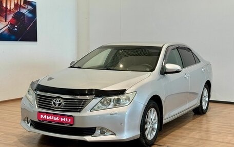 Toyota Camry, 2012 год, 1 330 000 рублей, 1 фотография