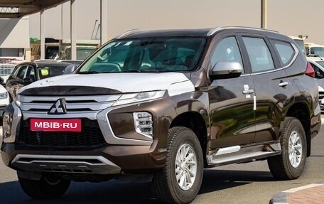 Mitsubishi Pajero Sport III рестайлинг, 2023 год, 4 050 000 рублей, 1 фотография