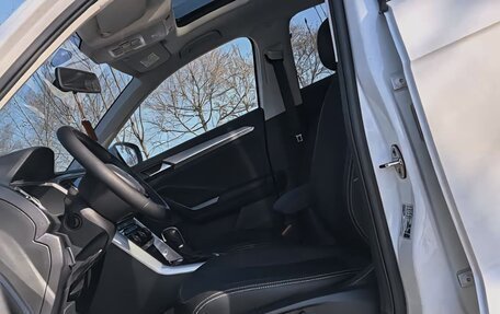 Volkswagen T-Roc I, 2022 год, 1 800 000 рублей, 19 фотография