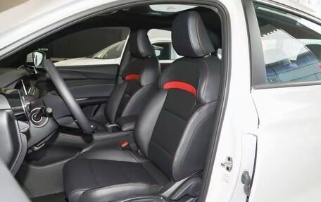 MG 5, 2026 год, 8 фотография