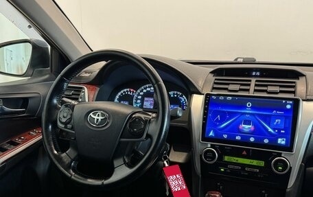 Toyota Camry, 2012 год, 1 330 000 рублей, 9 фотография