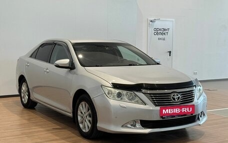 Toyota Camry, 2012 год, 1 330 000 рублей, 3 фотография