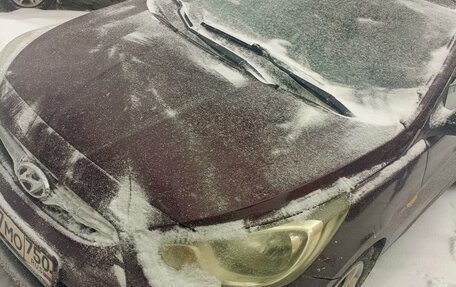 Hyundai Solaris II рестайлинг, 2012 год, 390 000 рублей, 5 фотография