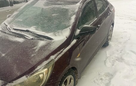 Hyundai Solaris II рестайлинг, 2012 год, 390 000 рублей, 6 фотография