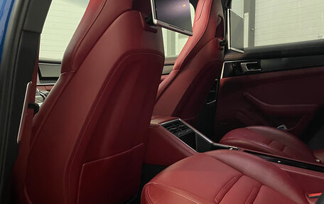 Porsche Panamera II рестайлинг, 2018 год, 7 500 000 рублей, 24 фотография