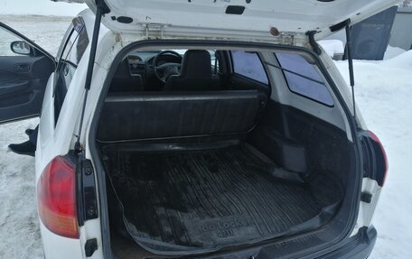 Mazda Familia Y11, 2002 год, 165 000 рублей, 11 фотография