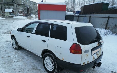 Mazda Familia Y11, 2002 год, 165 000 рублей, 10 фотография
