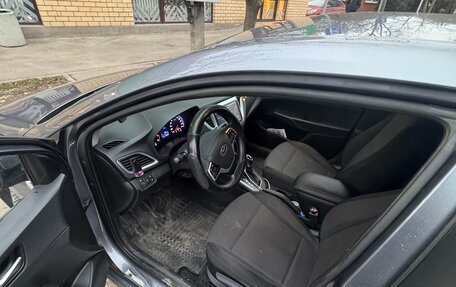 Hyundai Solaris II рестайлинг, 2017 год, 1 150 000 рублей, 5 фотография