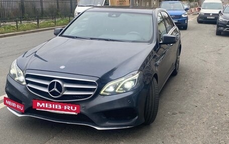 Mercedes-Benz E-Класс, 2013 год, 1 790 000 рублей, 3 фотография