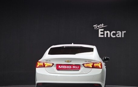 Chevrolet Malibu IX, 2022 год, 1 490 000 рублей, 7 фотография