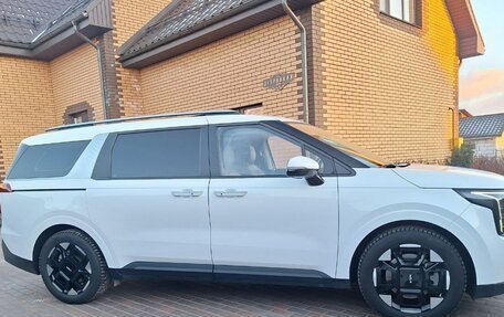 KIA Carnival, 2024 год, 6 200 000 рублей, 4 фотография