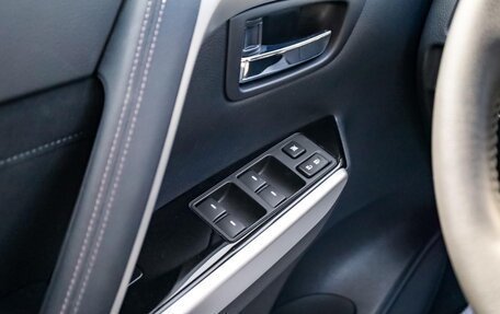 Mitsubishi Pajero Sport III рестайлинг, 2023 год, 4 050 000 рублей, 12 фотография