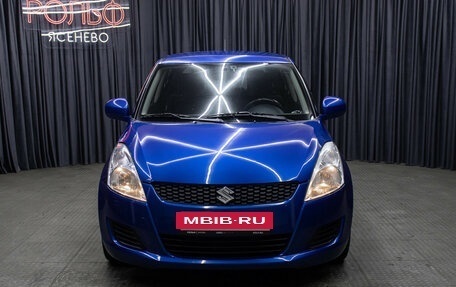 Suzuki Swift IV, 2011 год, 898 000 рублей, 2 фотография