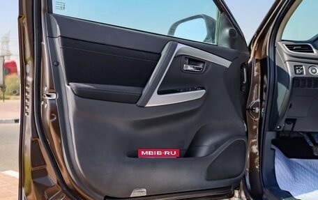 Mitsubishi Pajero Sport III рестайлинг, 2023 год, 4 050 000 рублей, 10 фотография