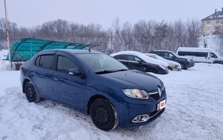 Renault Logan II, 2017 год, 690 000 рублей, 2 фотография