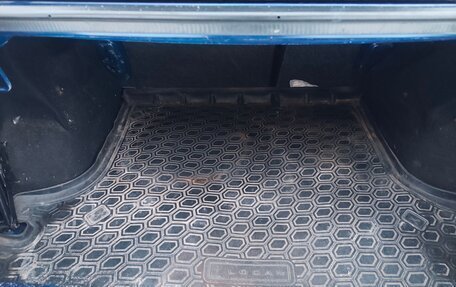 Renault Logan II, 2017 год, 690 000 рублей, 14 фотография